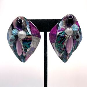 LoVallo Signed Artisan? Plastic Dimensional Abstract Pierced Earrings